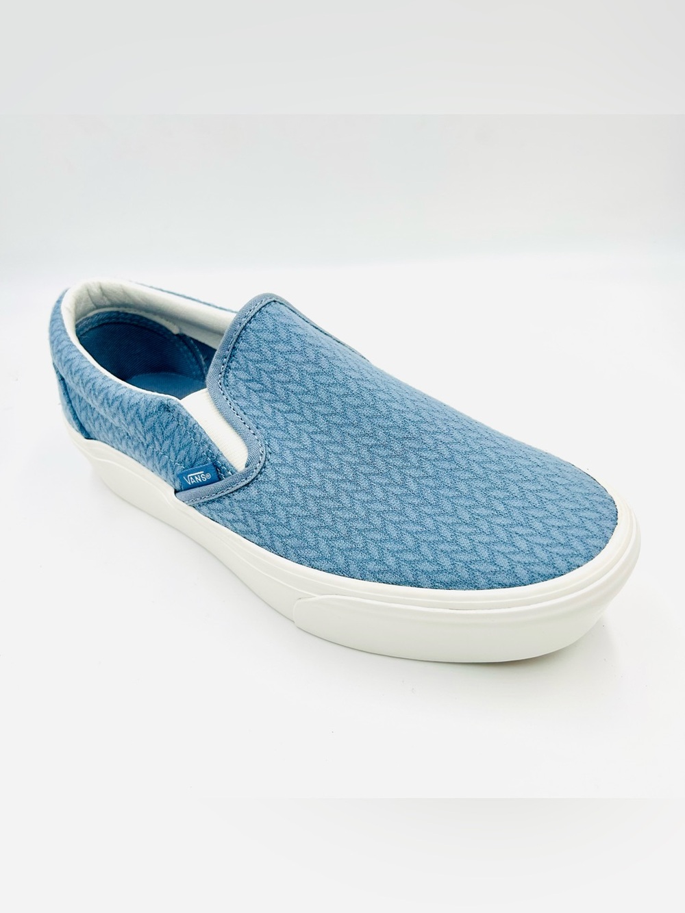 Vans Slip-On Stackform Platform Sneakers Women Size 10.5 Blue Quilted Shoes